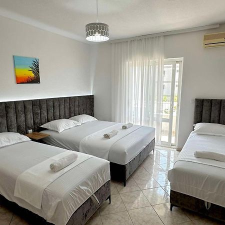 Apartments Ela Ulcinj Exterior photo