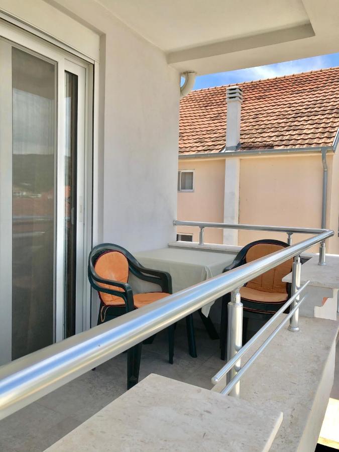 Apartments Ela Ulcinj Exterior photo