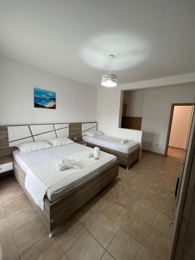 Apartments Ela Ulcinj Exterior photo