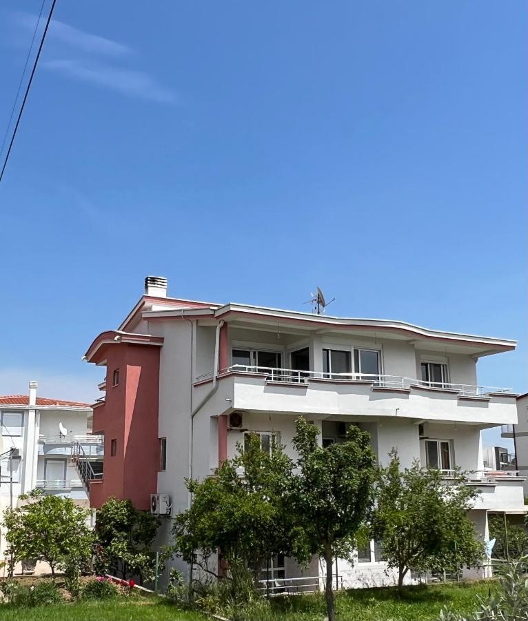Apartments Ela Ulcinj Exterior photo