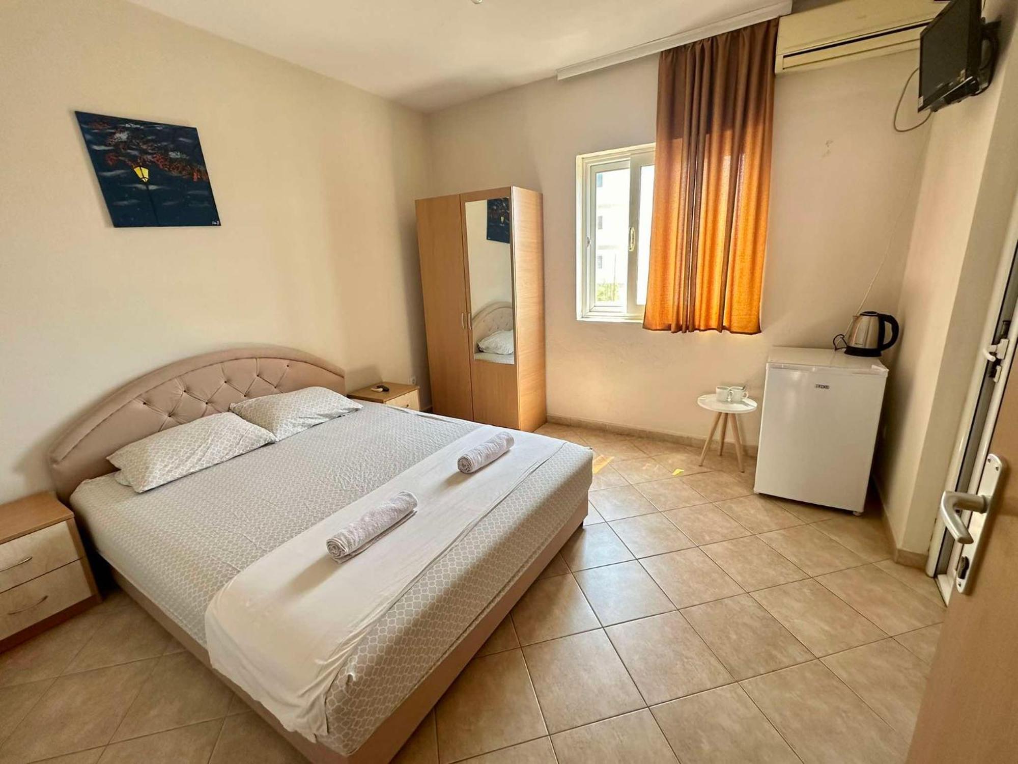 Apartments Ela Ulcinj Exterior photo