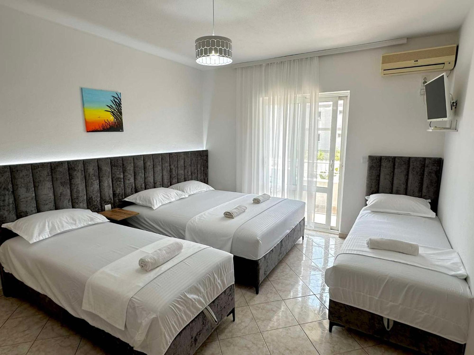 Apartments Ela Ulcinj Exterior photo